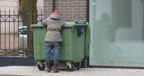 Artūras Šulcas už tai, kad atliekų konteineriai būtų po žeme