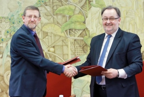 Klaipėdos universiteto ir miesto bendradarbiavimas įteisintas nauja sutartimi