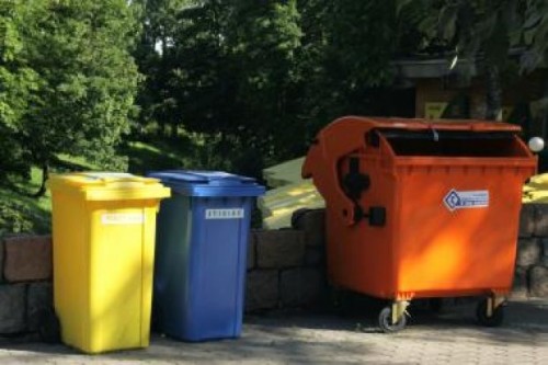 Mokesčiai už atliekas: sodininkai galėtų mokėti mažiau