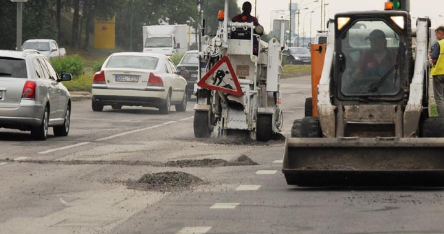 Šilutės plente taisomas brokas